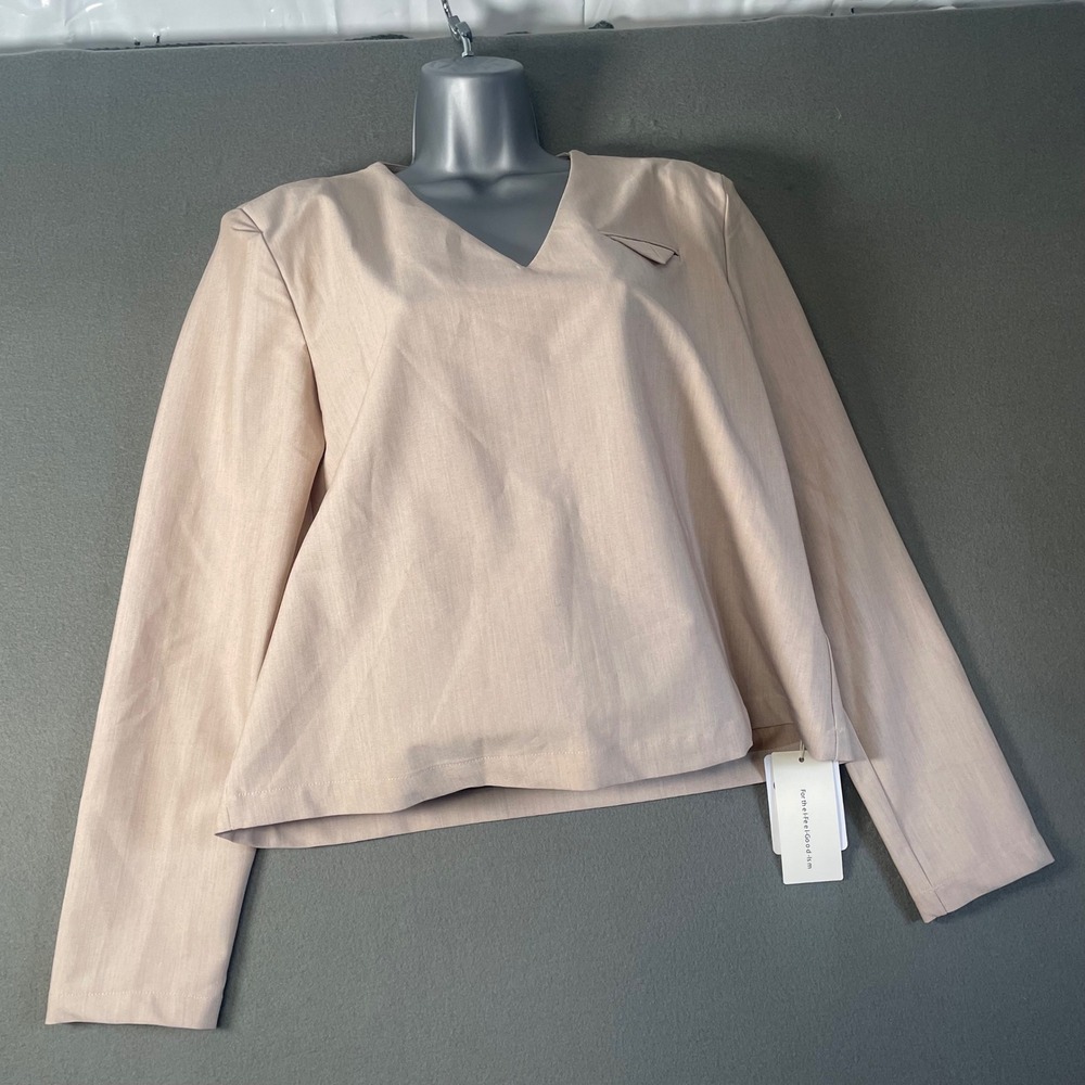 NWT I Feel Good-ism women top beige stretch long sleeve V neck minimalist S‎